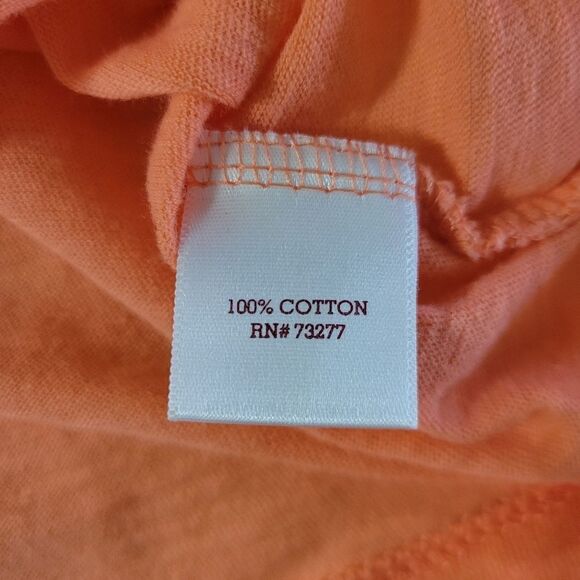 SO® Women's Orange Scoop-neck Short Sleeve Pullover Tee - Picture 7 of 9